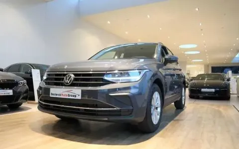 Volkswagen Tiguan 1.5TSI 150PK 6V*NIEUW MODEL*STOCK & TOPPRIJS!