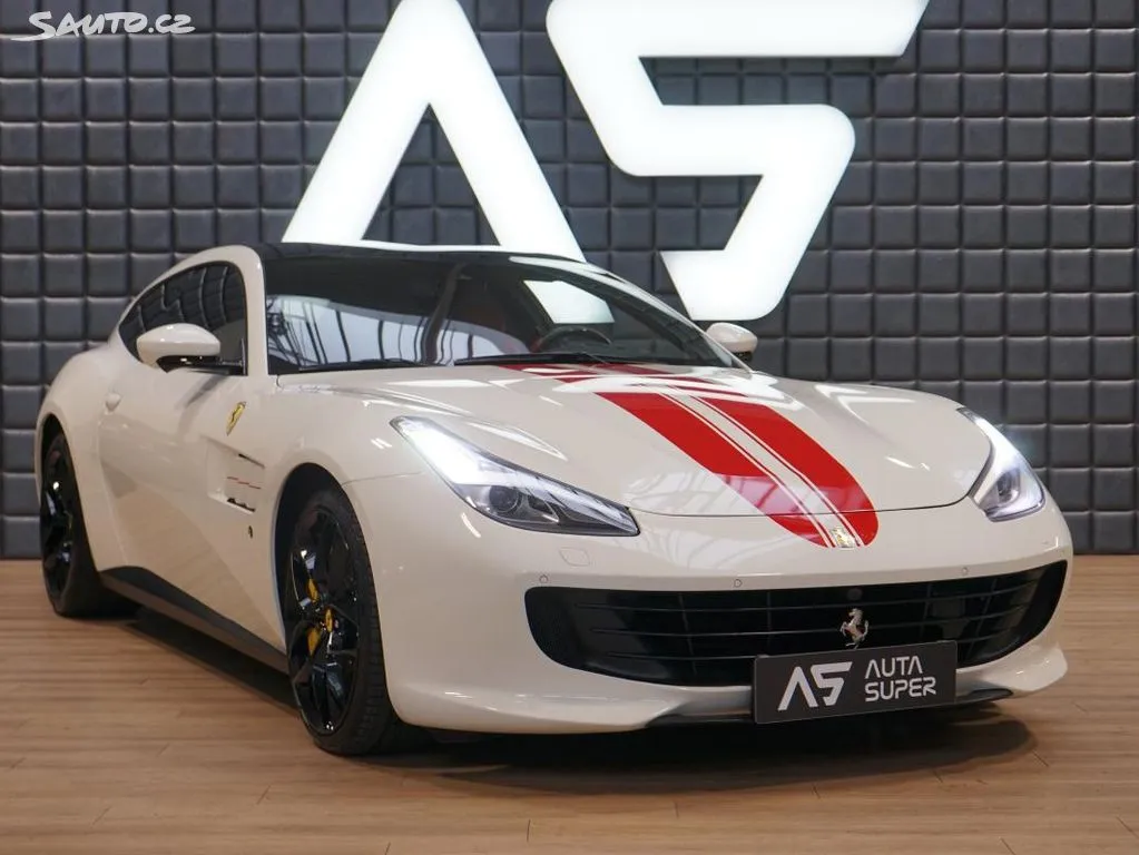 Ferrari GTC4 Lusso T V8 Bianco Avus ADAS Záruka Image 1